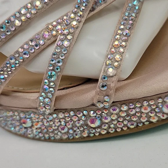 Betsy Johnson SB-Aden Champagne Rhinestone Heel Womens 10 - Picture 4 of 9